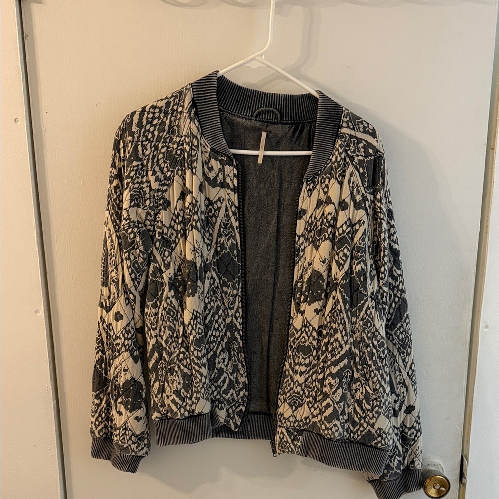 Free people Patterned Black and White Women's Jacket small
